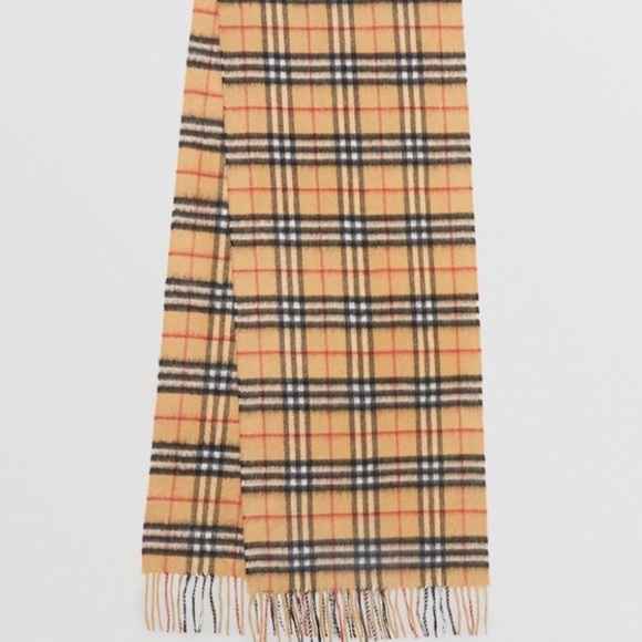 The Classic Vintage Check Cashmere Scarf - Picture 1 of 4